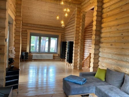 Wohnzimmer im Blockhaus an der Seenplatte